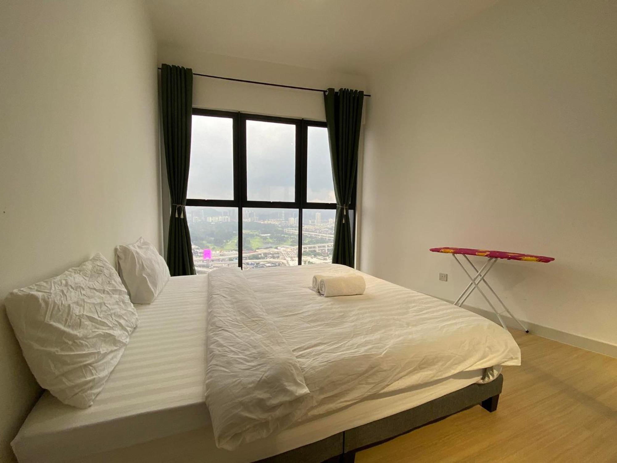 Infini Suites@ Continew Kl Apartment