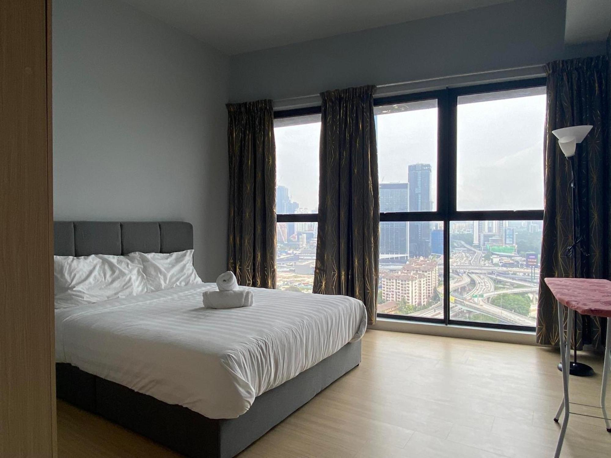 Infini Suites@ Continew Kl Apartment *